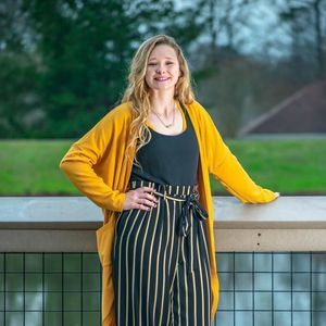 Meet your Posher, Laney